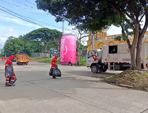 Veolia desplegó operativo de limpieza por llegada de la Vuelta Colombia Femenina a Buga 