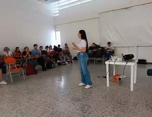 Acompañamos a docentes del colegio San Pedro Claver en jornada formativa sobre manejo adecuado de residuos 
